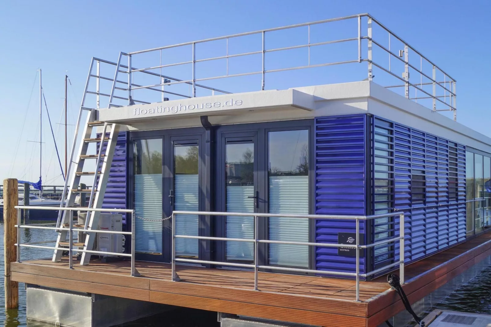 Houseboat Floating House "Luisa", Ribnitz-Damgarten-Luisa, 44 qm-Buitenkant zomer