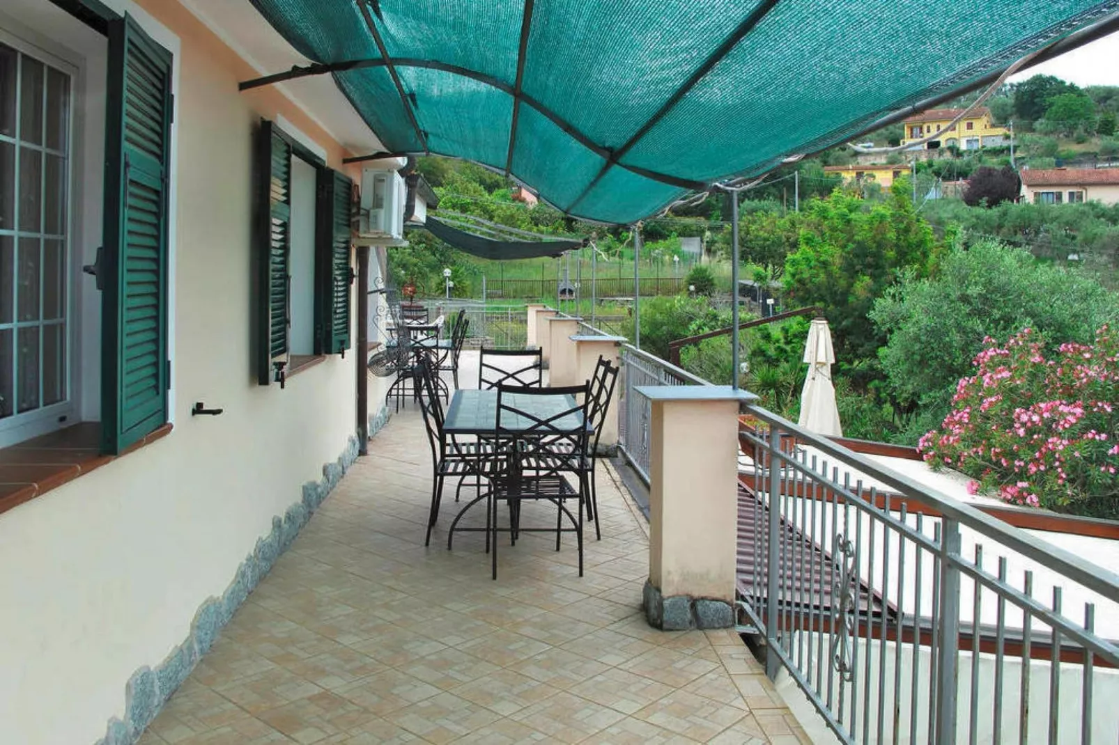 Agritourism Le Mimose Imperia Typ B4-Terrasbalkon