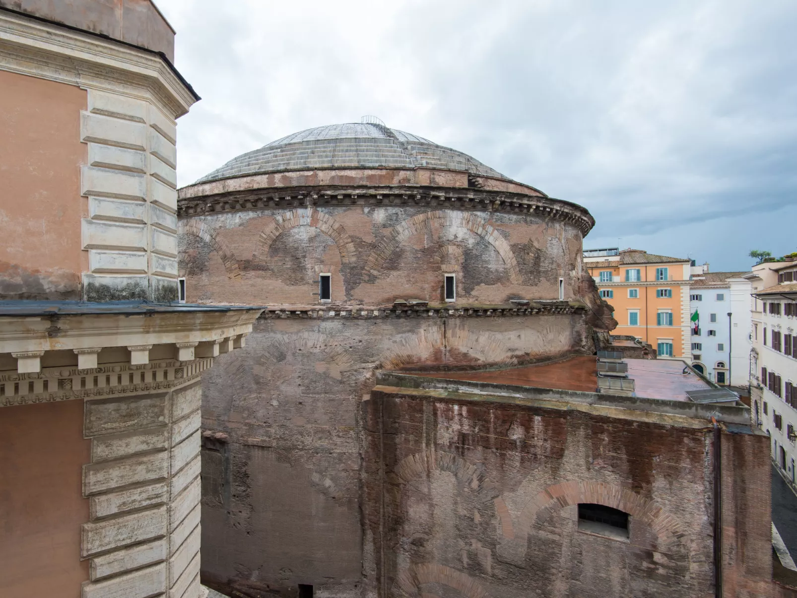 Pantheon View-Buiten