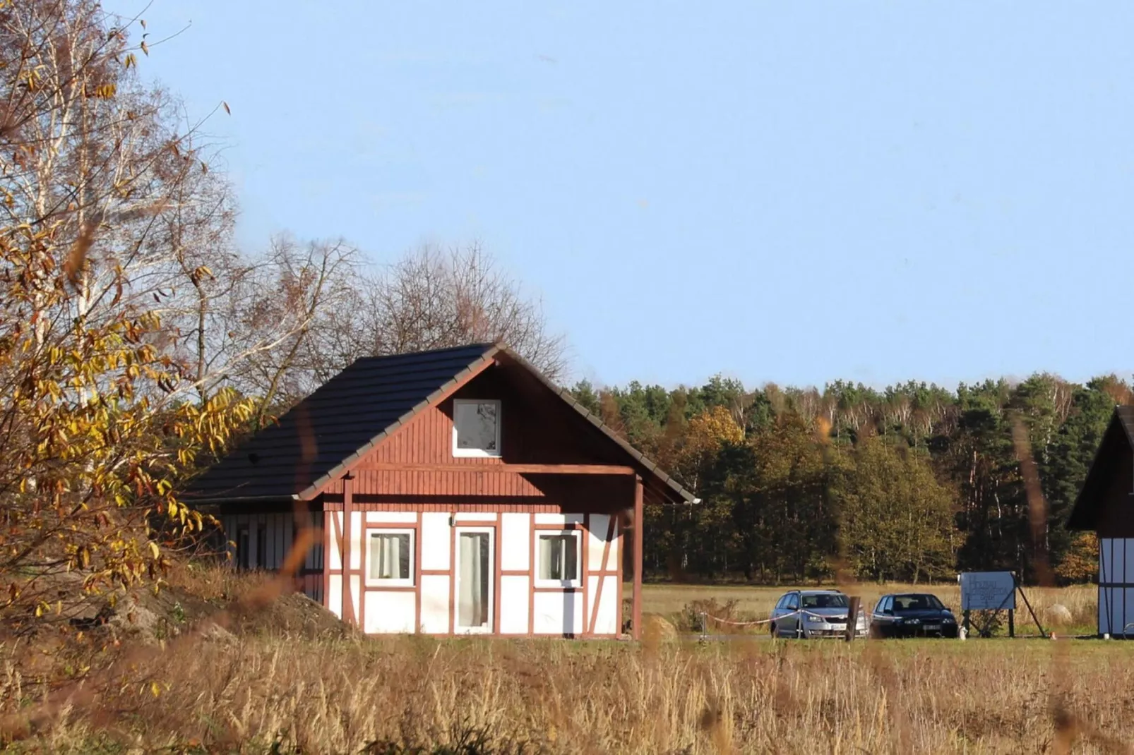 Bungalow am Partwitzer See-Buitenkant zomer