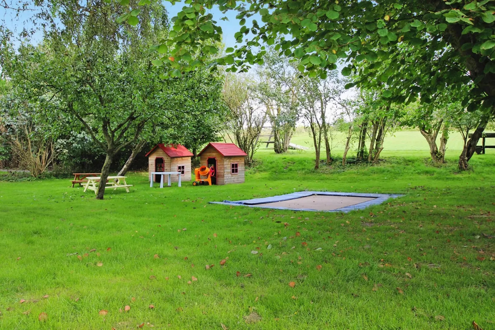 Ferienwohnung Holunder-Tuinen zomer