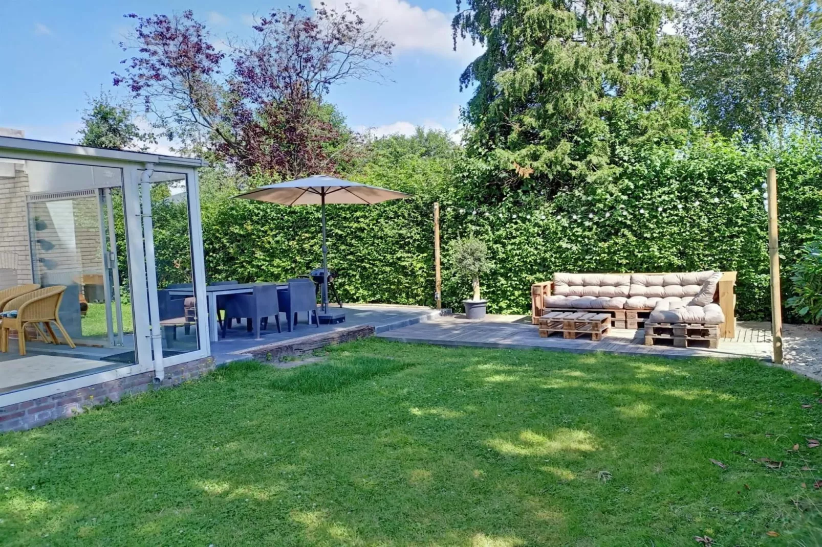 Zomerbungalow Veerse Meer-Tuinen zomer