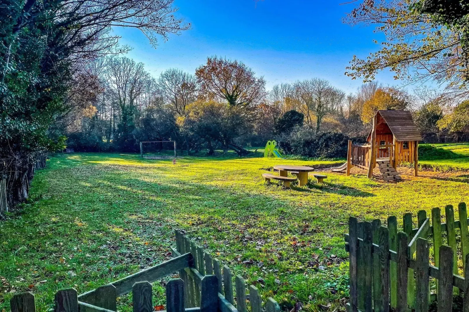 Larmor plage- Lodge 3 Pièces 5 Personnes 1 bébé-Tuinen zomer