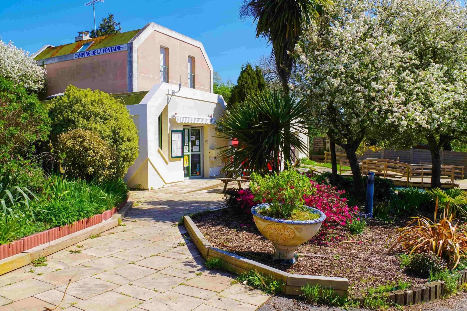 Larmor plage- Lodge 4 Pièces 7 Personnes 1 bébé-Uitzicht zomer