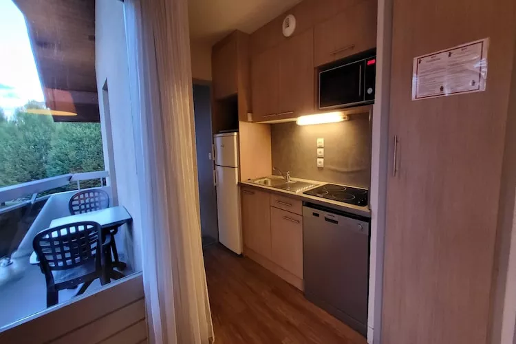 Evian-les-Bains- Appartement 4 Pièces 7 Personnes 1  bébé 2 salles d'eau-Keuken