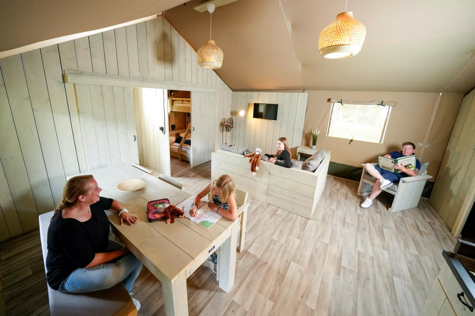 Tongasoa-Lodges 2 Personen-Woonkamer