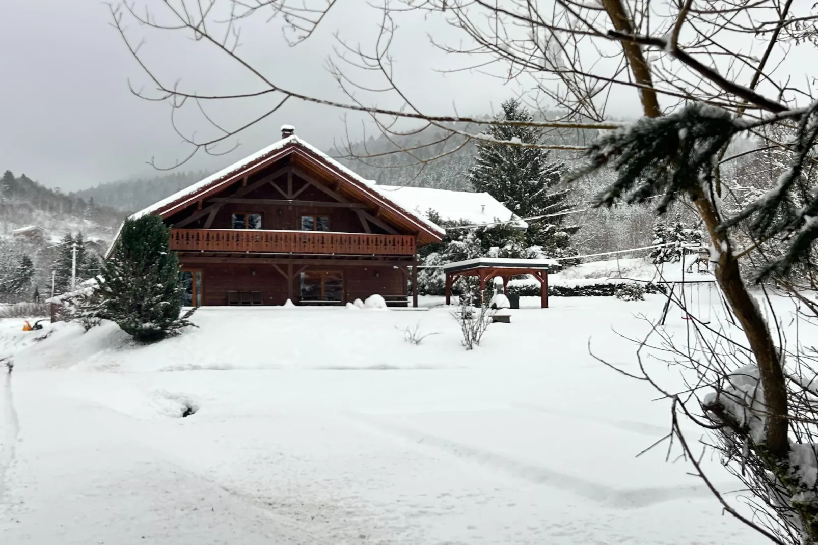 Chalet de montagne-Exterieur winter