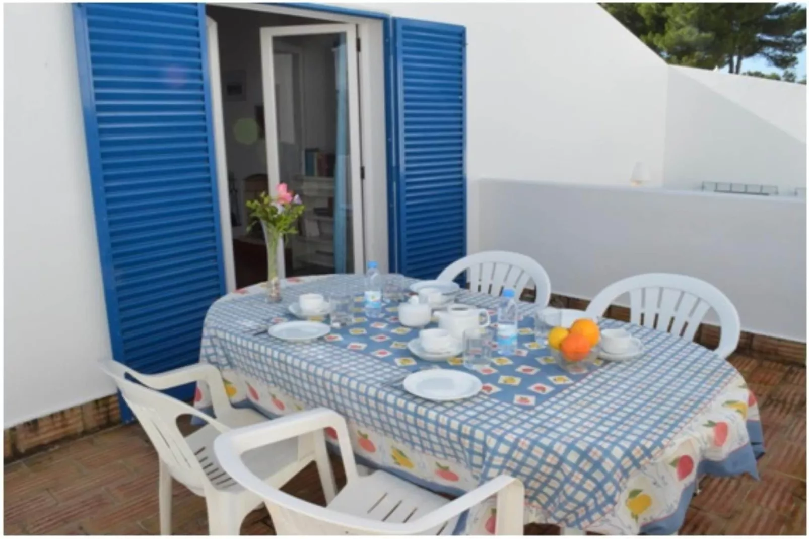 Holiday home in Alvor-Eetkamer