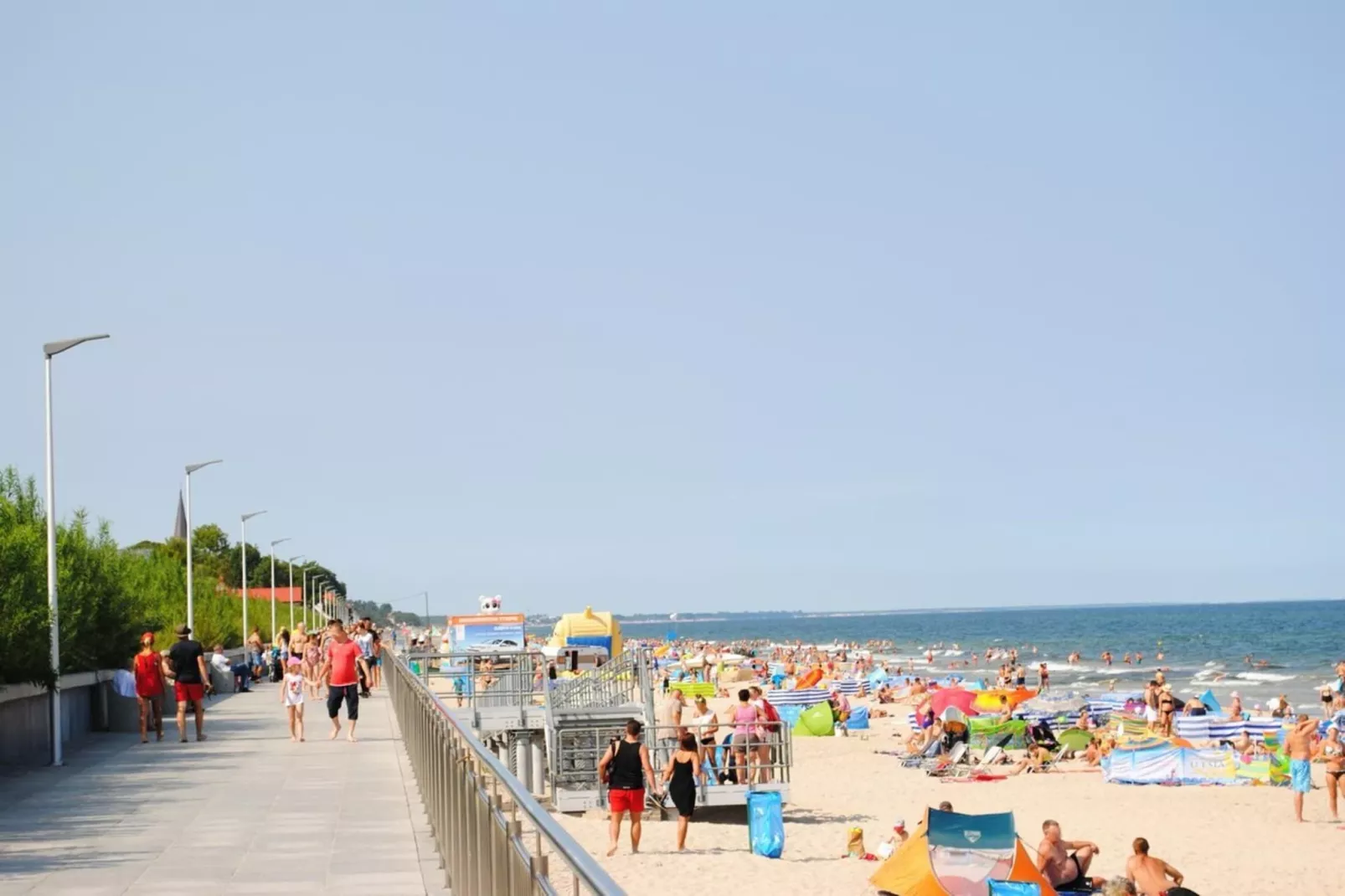 Domki wakacyjne dla 6 osób Sarbinowo-Gebieden zomer 1km