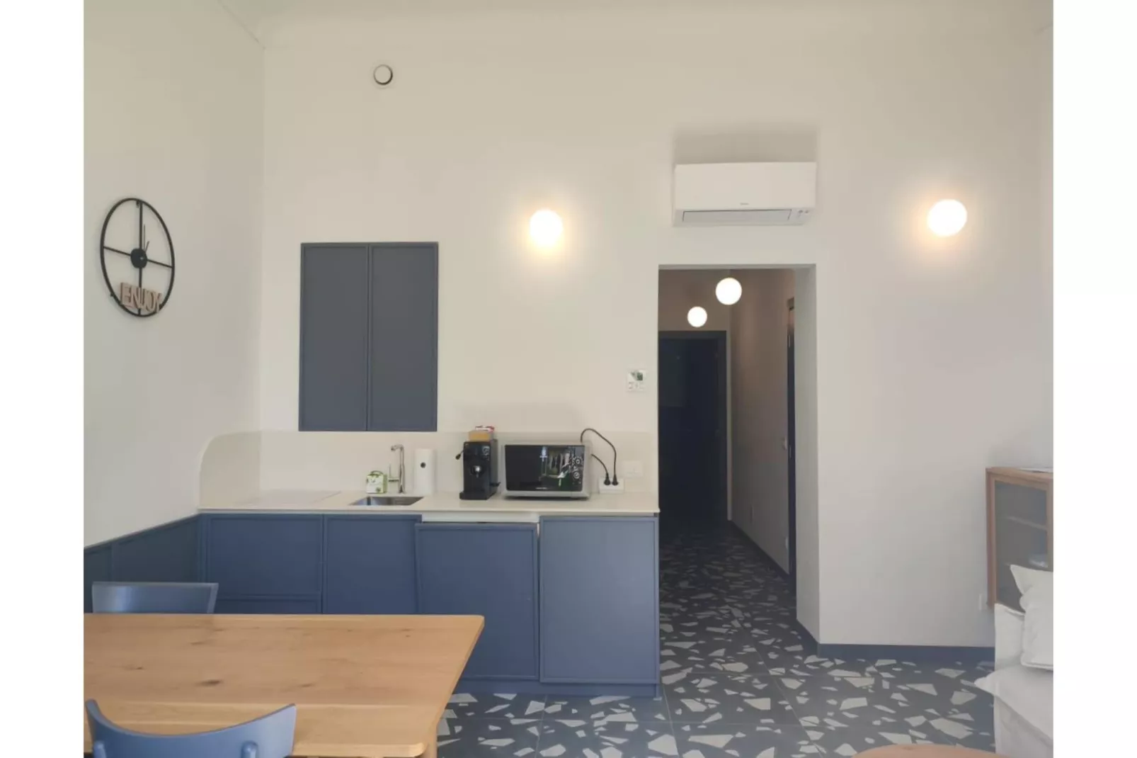 APARTMENTS ALAXIA LUXURY TWO-ROOM APARTMENT 4 PAX-Keuken