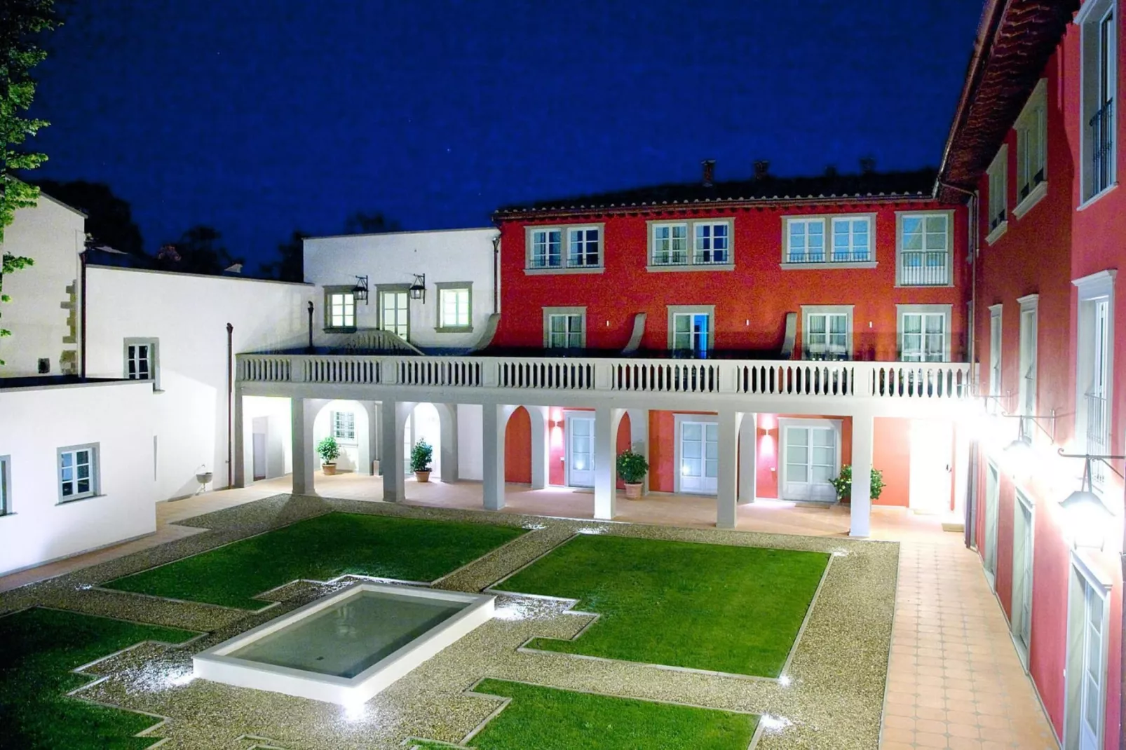 Residence Villa Il Palagio Rignano sull' Arno Type standard-standard-Buitenkant zomer