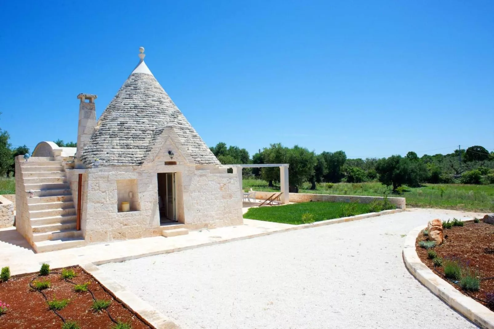 Ferienhaus Cisternino - Trulli Contrada Pico-Gebieden zomer 1km