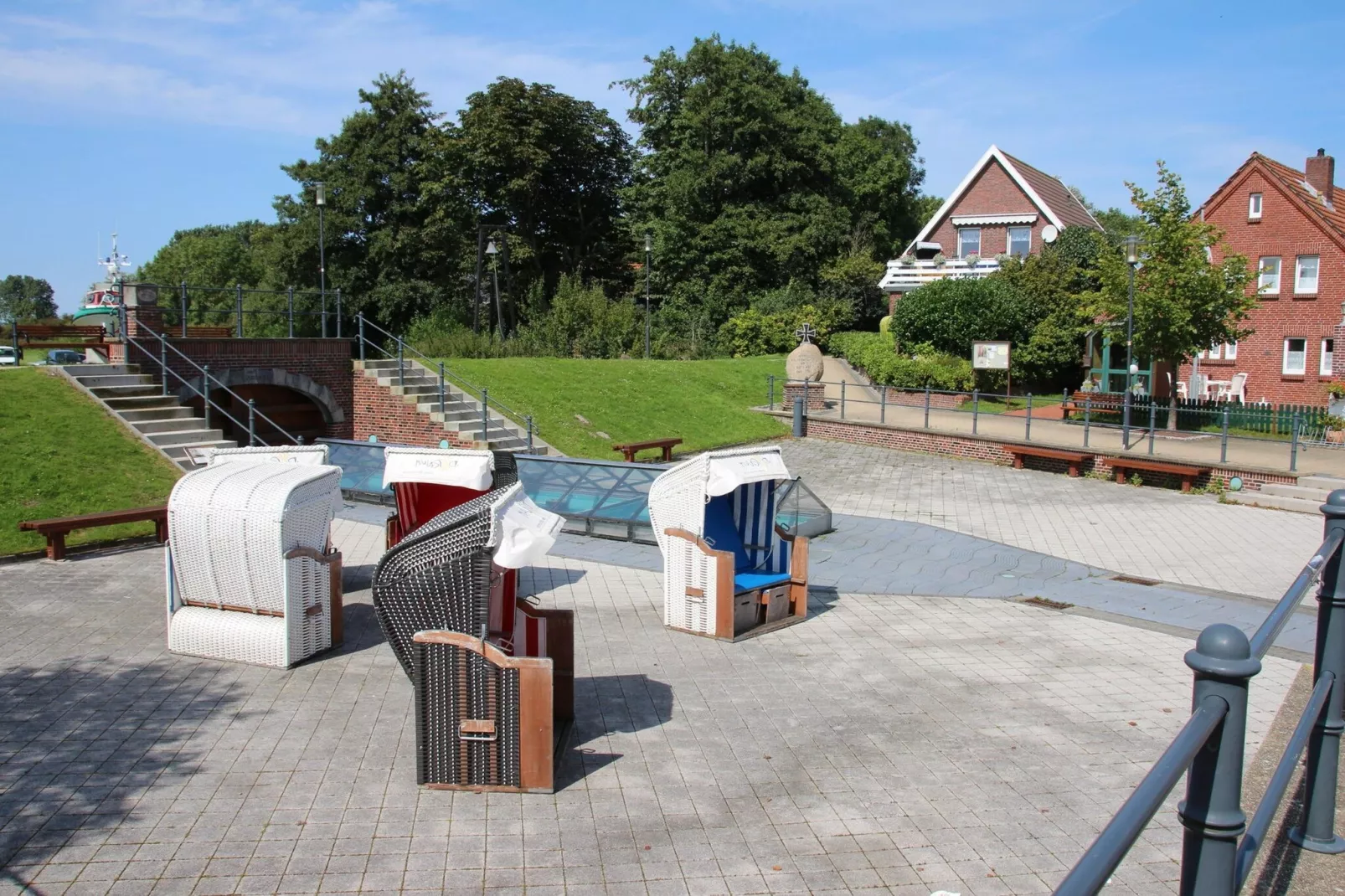 Doppelhaushälfte in Schwittersum-Gebieden zomer 1km