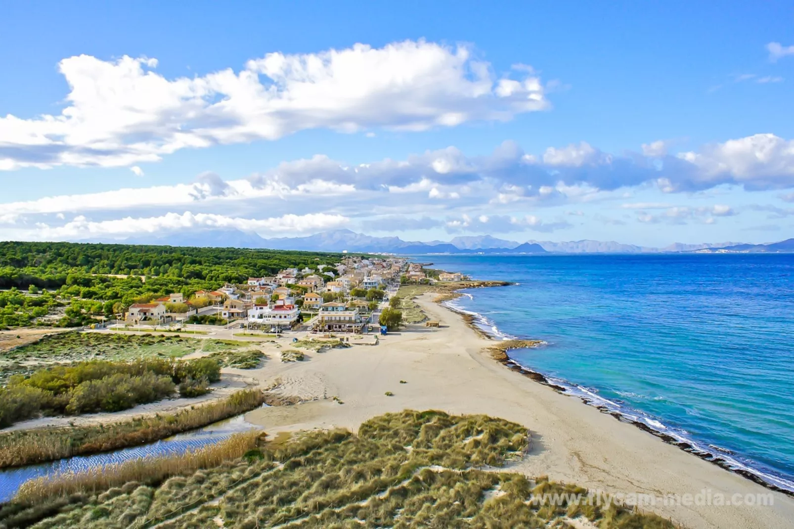 Can Paris Son Serra de Marina-Gebieden zomer 20km