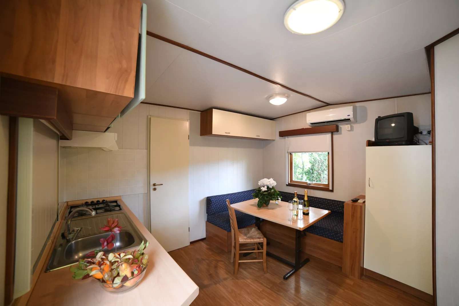 Mobile Home TYPE A - B4/5 Pax - MHB-Keuken