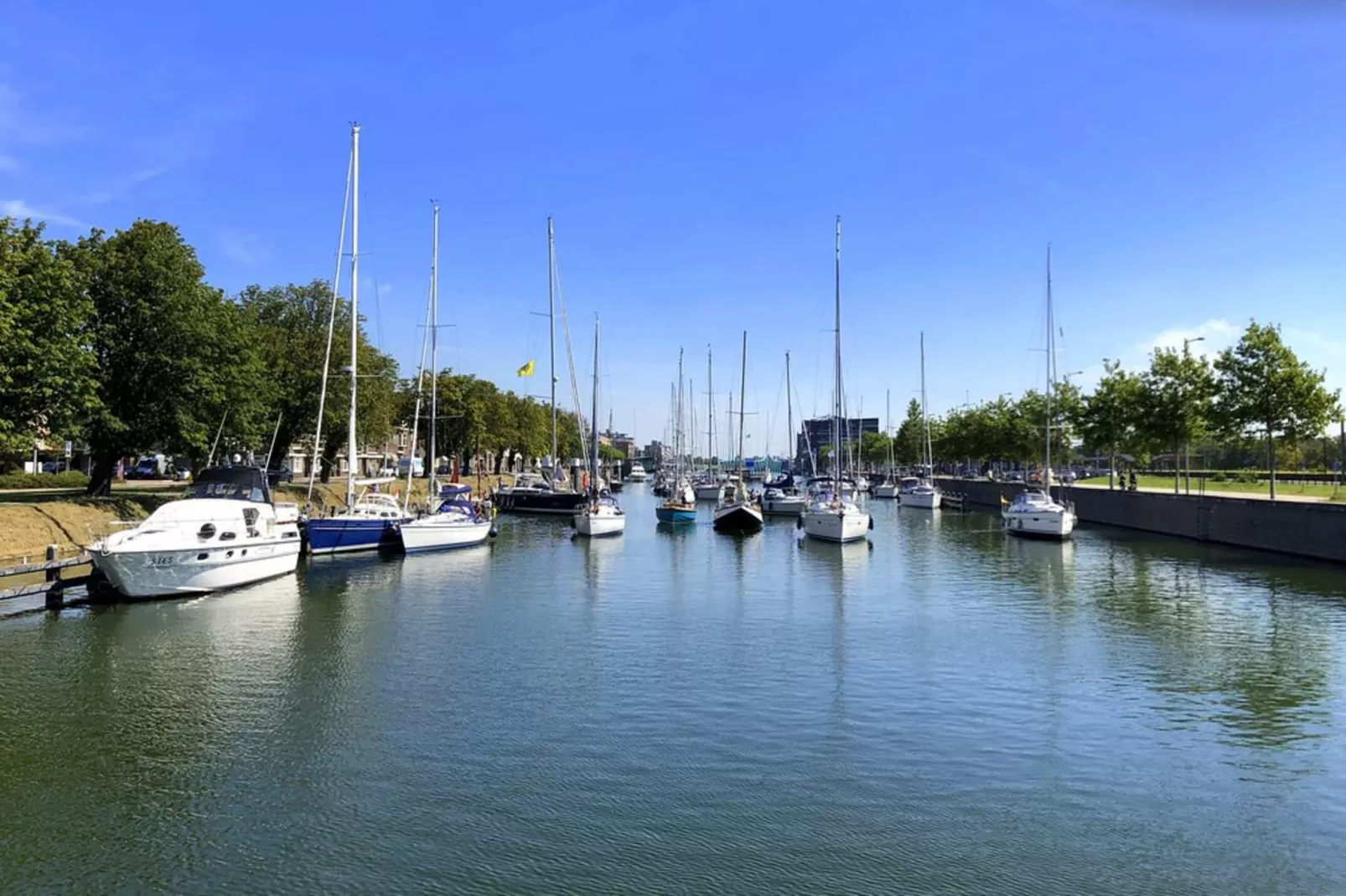 Waterlodge Blue Island-Gebieden zomer 5km