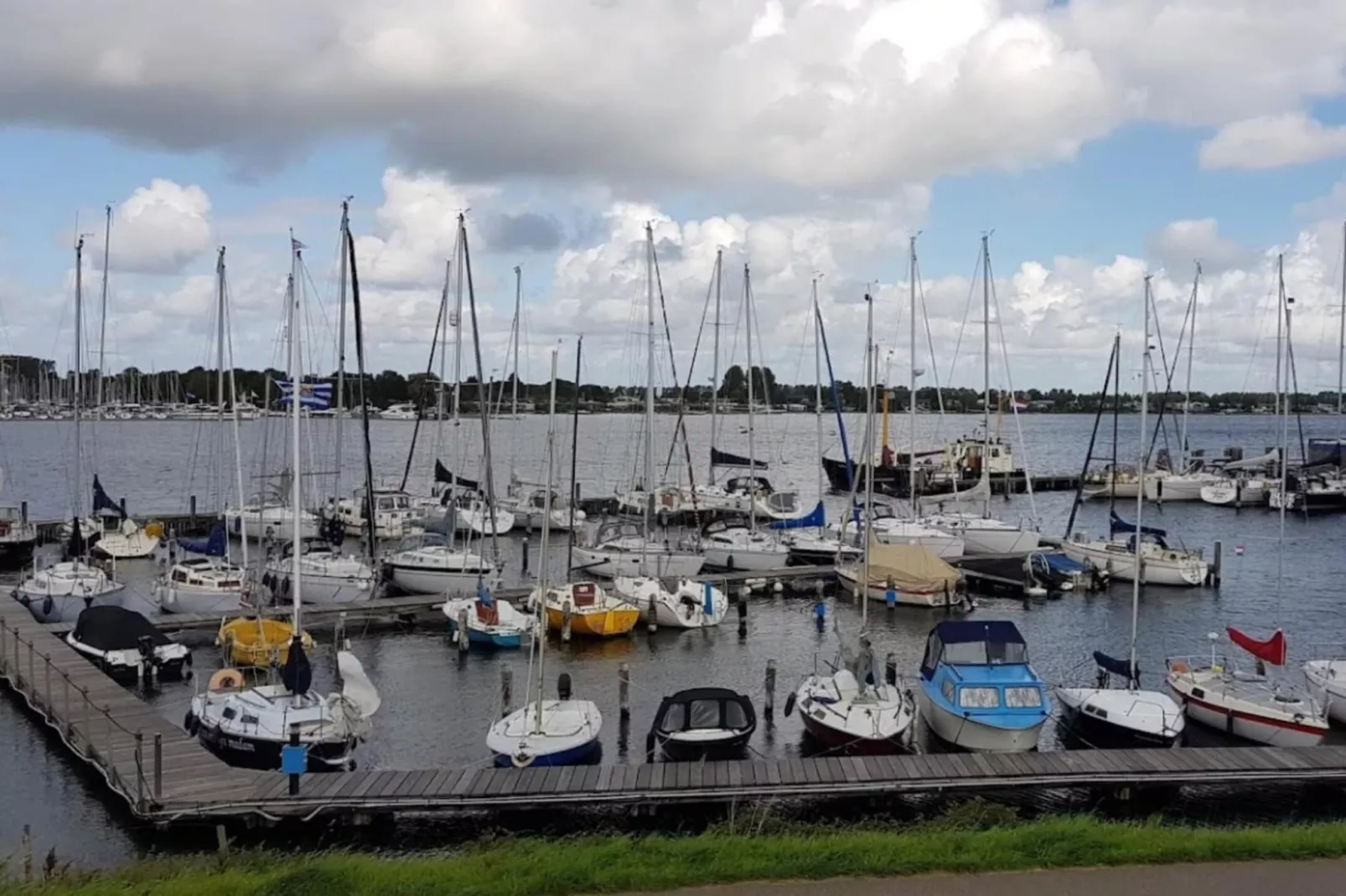 Waterlodge Blue Island-Gebieden zomer 5km