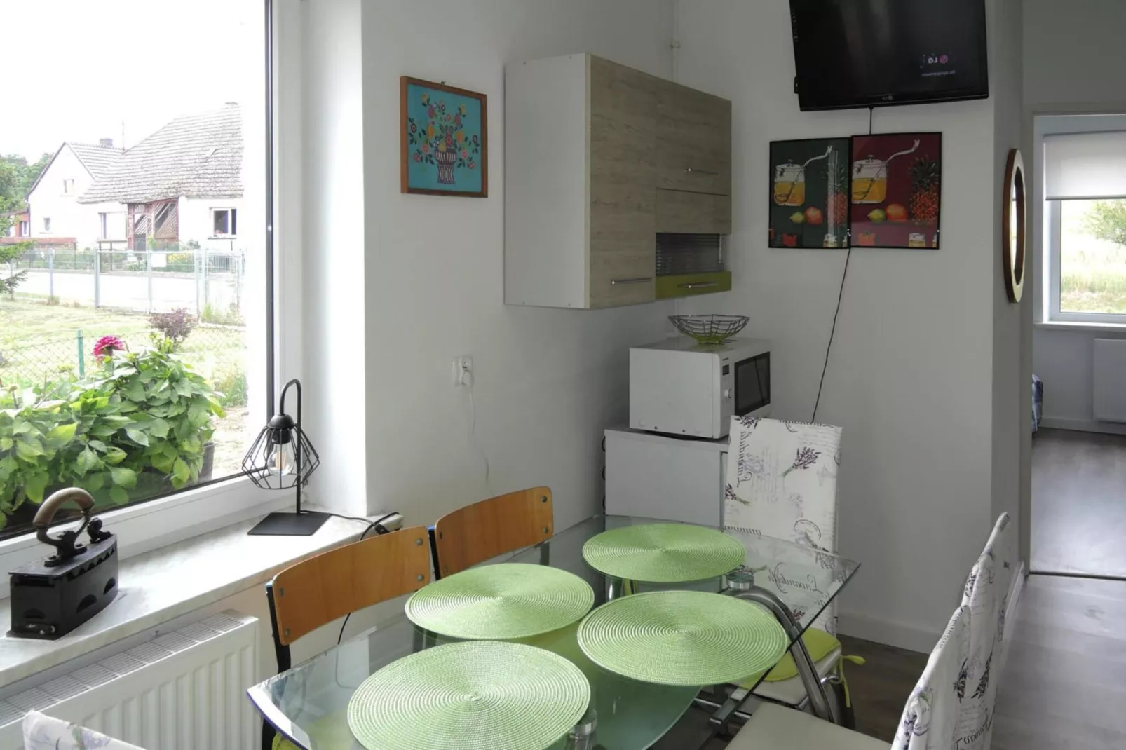 Semi-detached house Racimierz-6 Pers 65qm DOM-Eetkamer