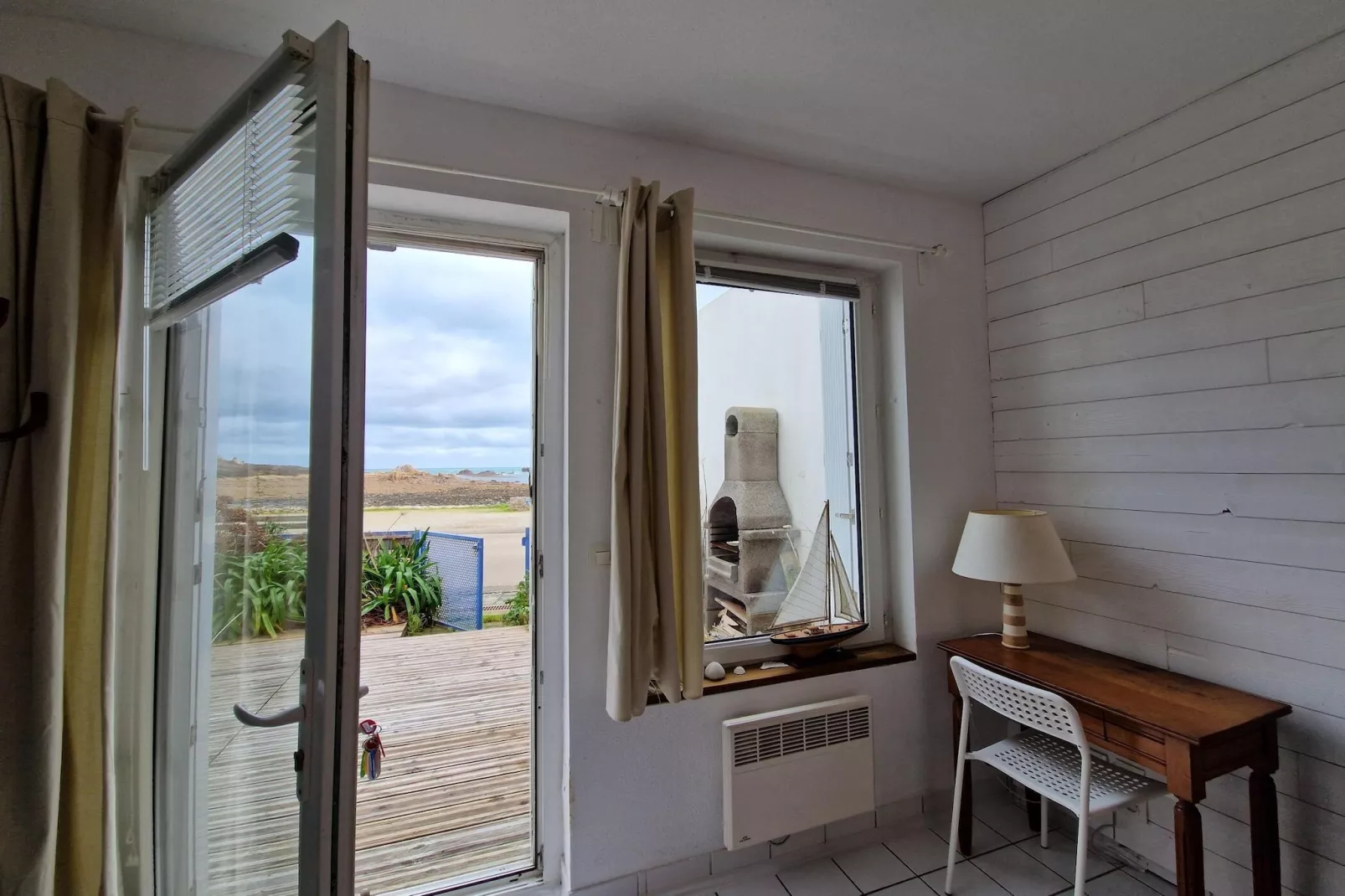 Apartment in top location with fantastic sea view Primel Plougasnou-Binnen