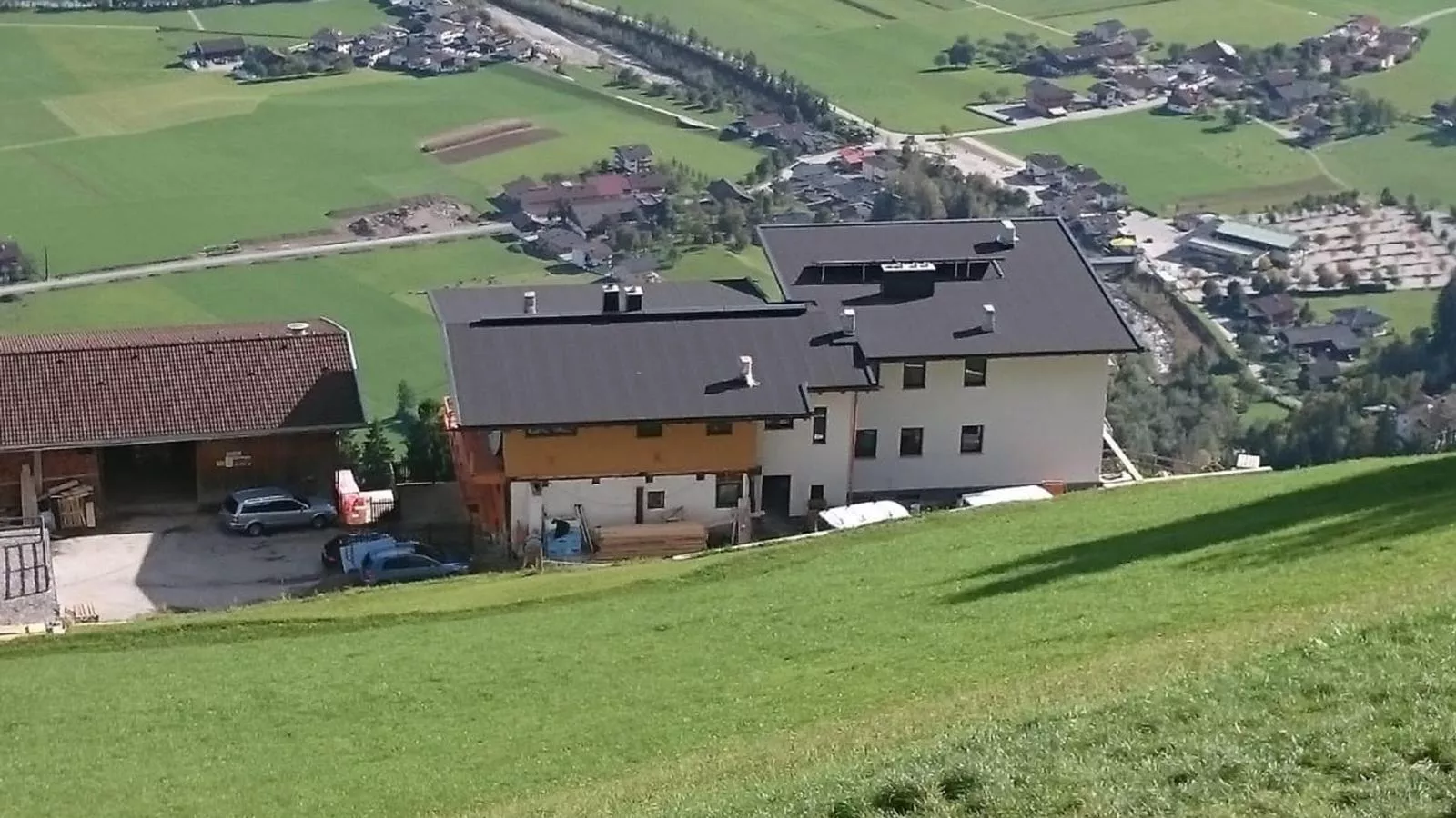 Stoanerhof-Buitenkant zomer