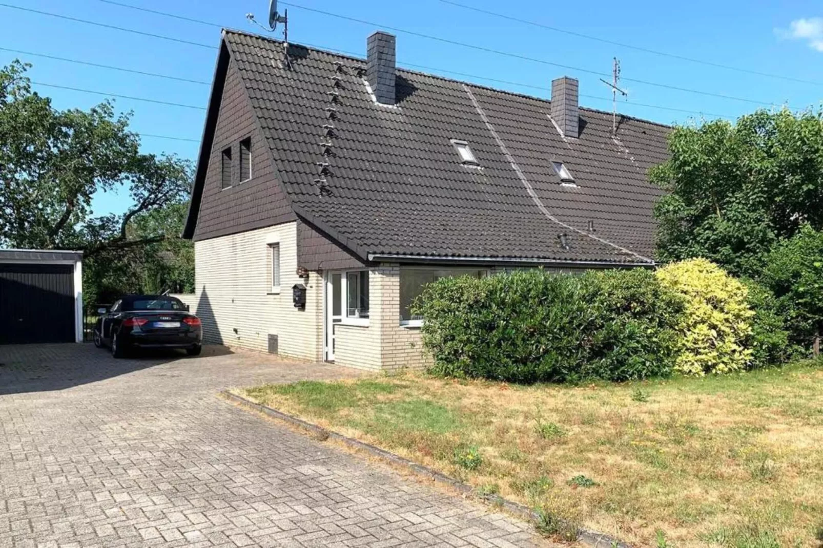 Großes Ferienhaus am Deichtor in Neßmersiel-Gebieden zomer 1km