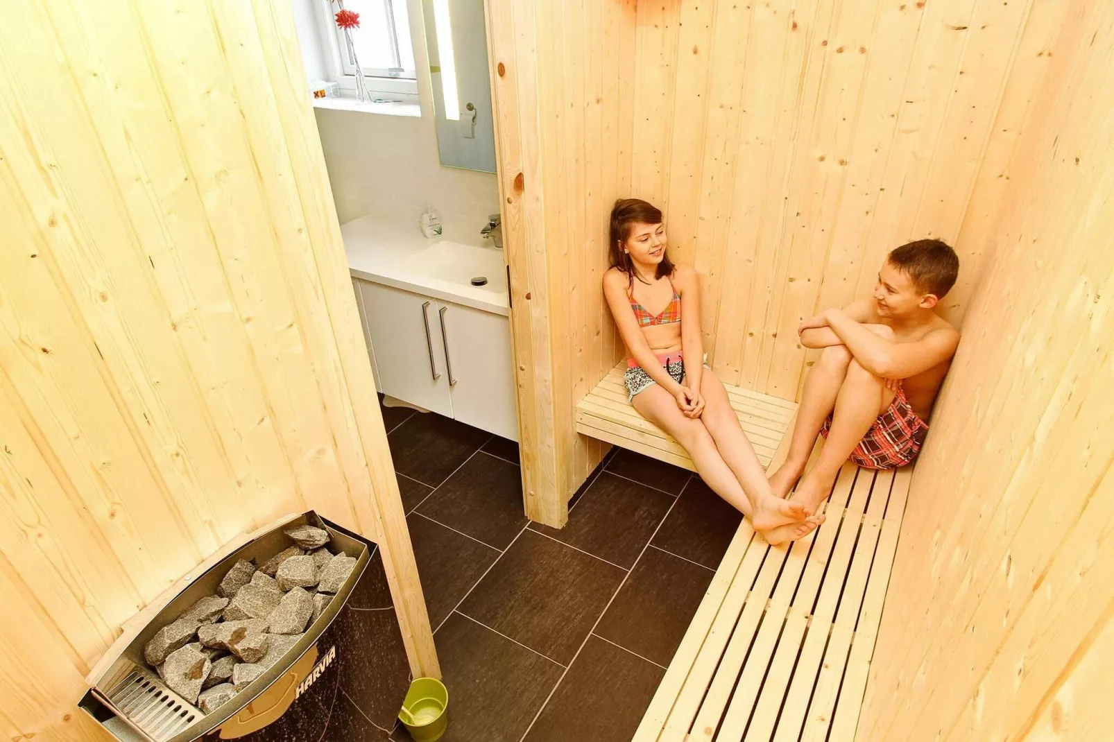 10 persoons vakantie huis in Blåvand-Sauna