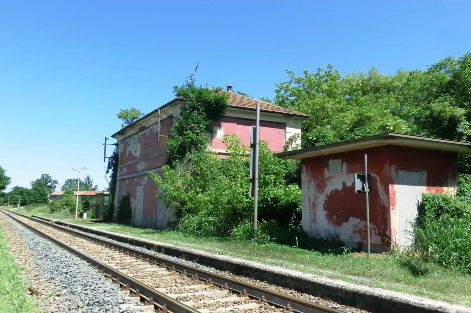 Agri-tourism Borgo Ameno Casanova Lerrone M2 / A2-Gebieden zomer 1km