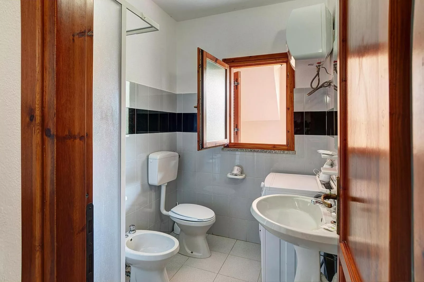 Ferienresidence Gallura San Teodoro - TypeTrilo 5-Badkamer