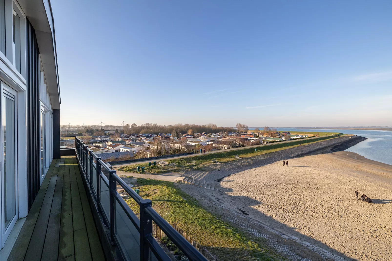 Appartement Vista Maris - Havenweg 8-48  Sint-Annaland-Uitzicht zomer