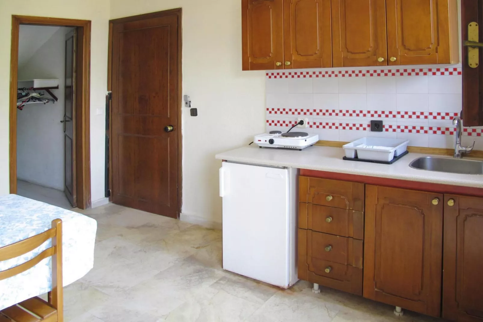 Holiday resort Ioli Village, Pefkochori-1 bedroom 3 pax-Keuken