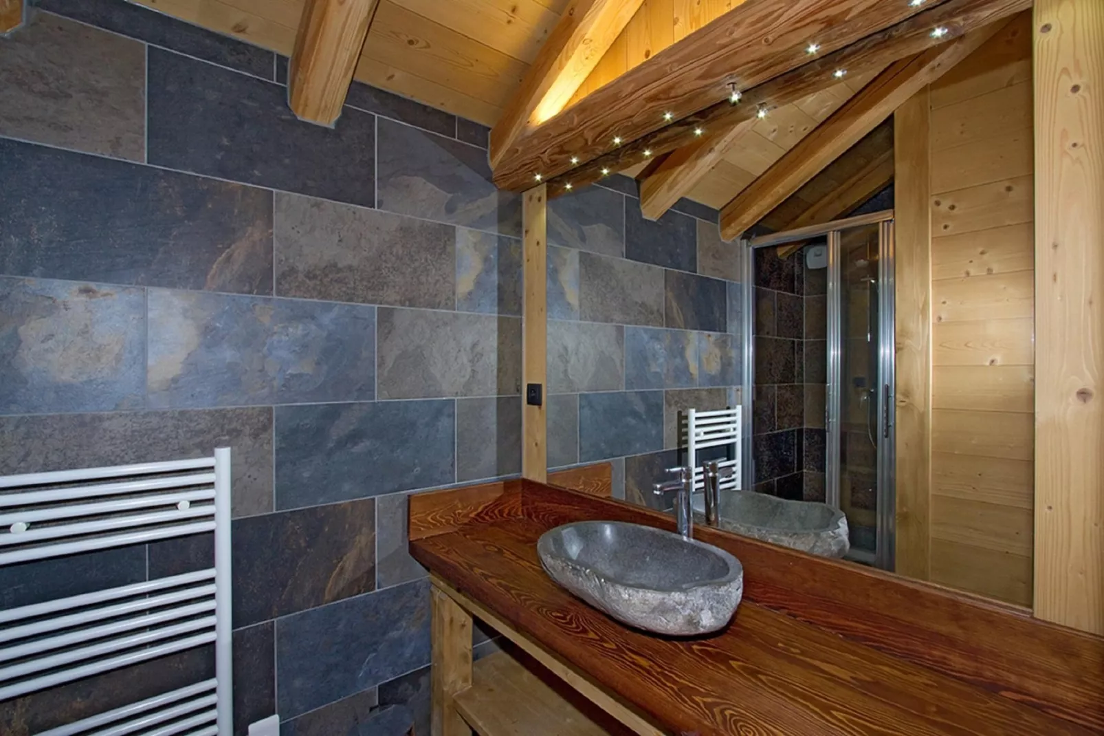 Chalet Le Prestige Lodge-Badkamer