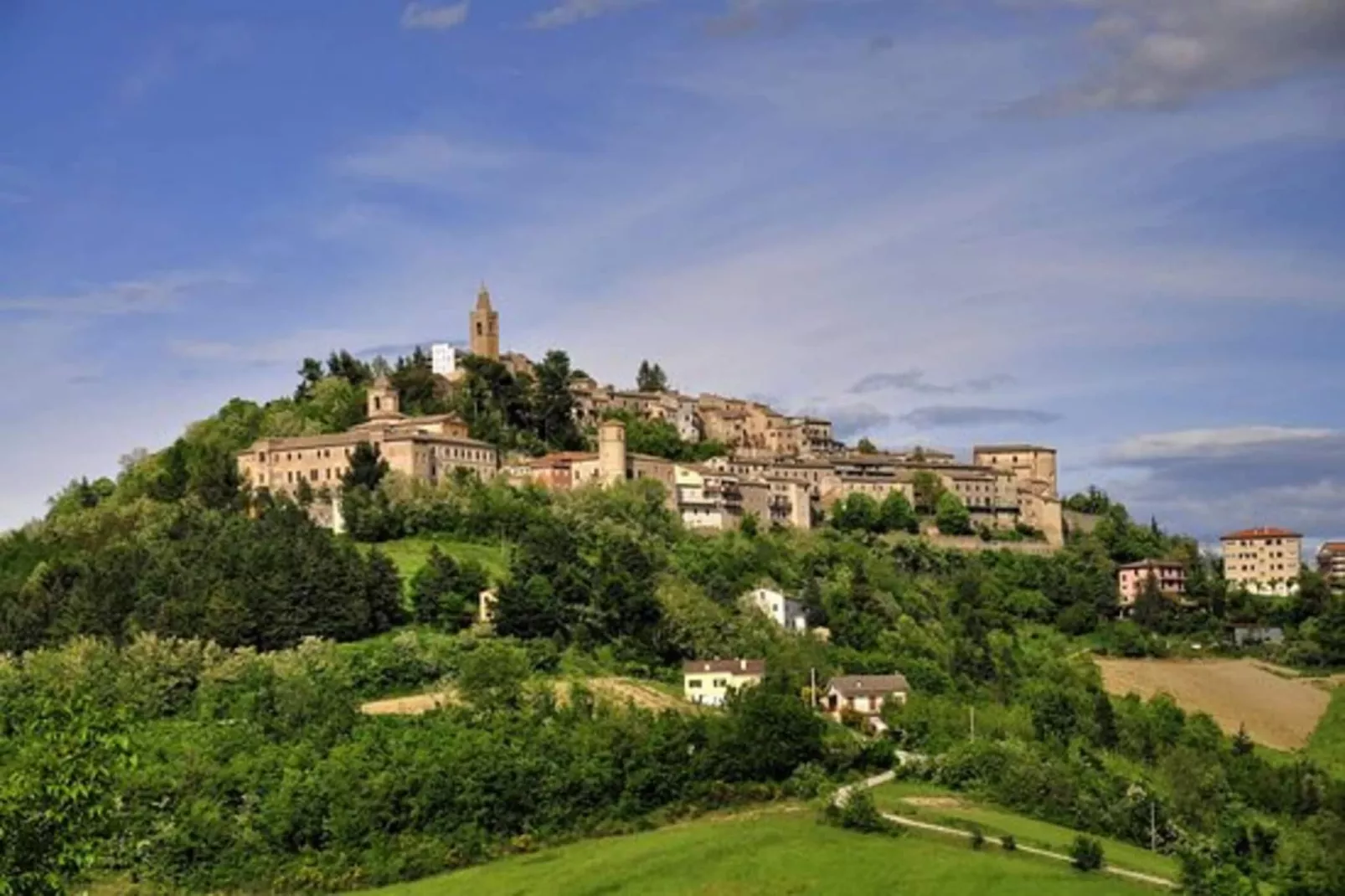 Residence La Ginestra, Montelparo-bilo-Gebieden zomer 1km