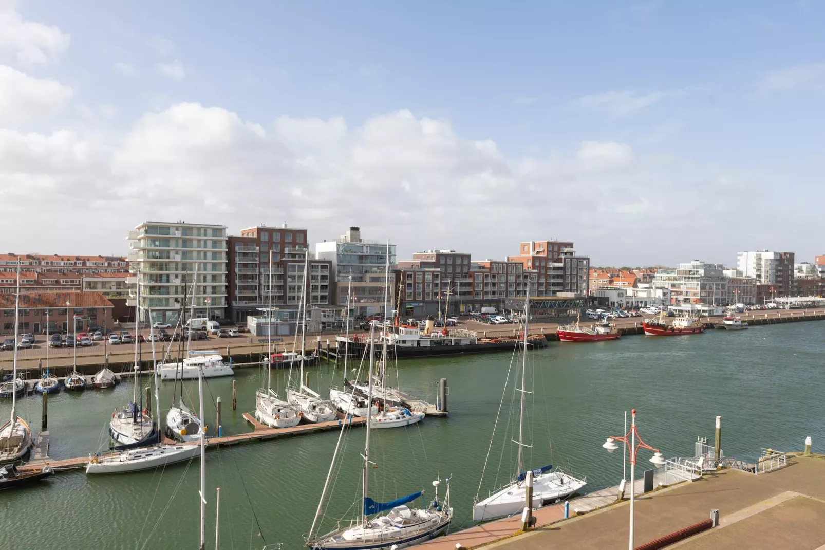 Scheveningen Harbour 28C-Gebieden zomer 20km