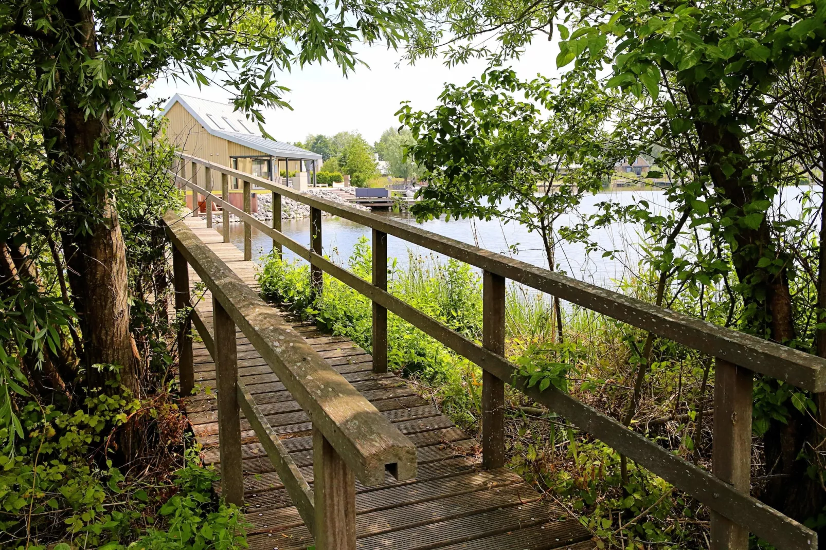 Resort Waterrijk Oesterdam 7-Gebieden zomer 1km