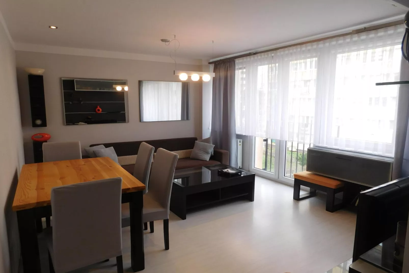 Apartament w Świnoujściu dla 2 osób-Eetkamer