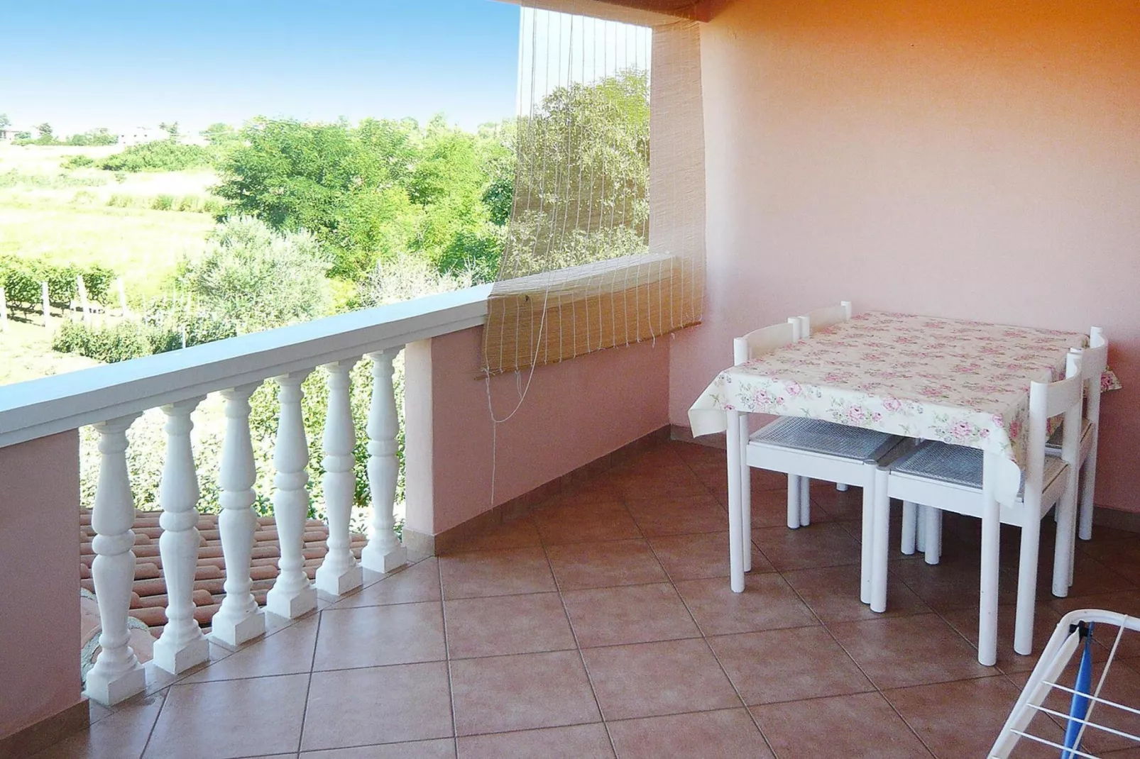 A4 - Apartments Ljilja PrivlakaA4 ca 40 qm für 1-4 Pers-Terrasbalkon