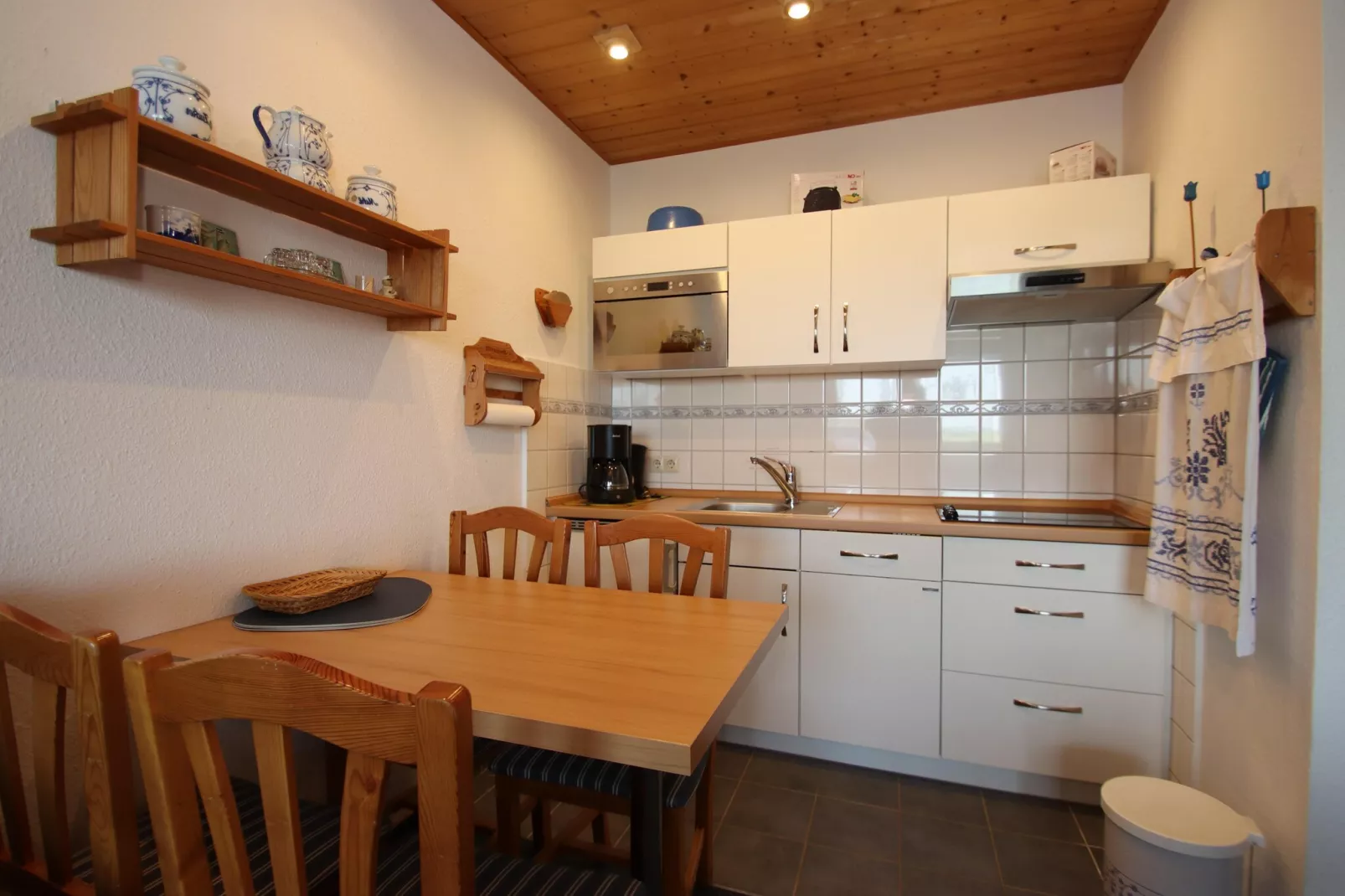 Ferienwohnung Tiefblick-Keuken