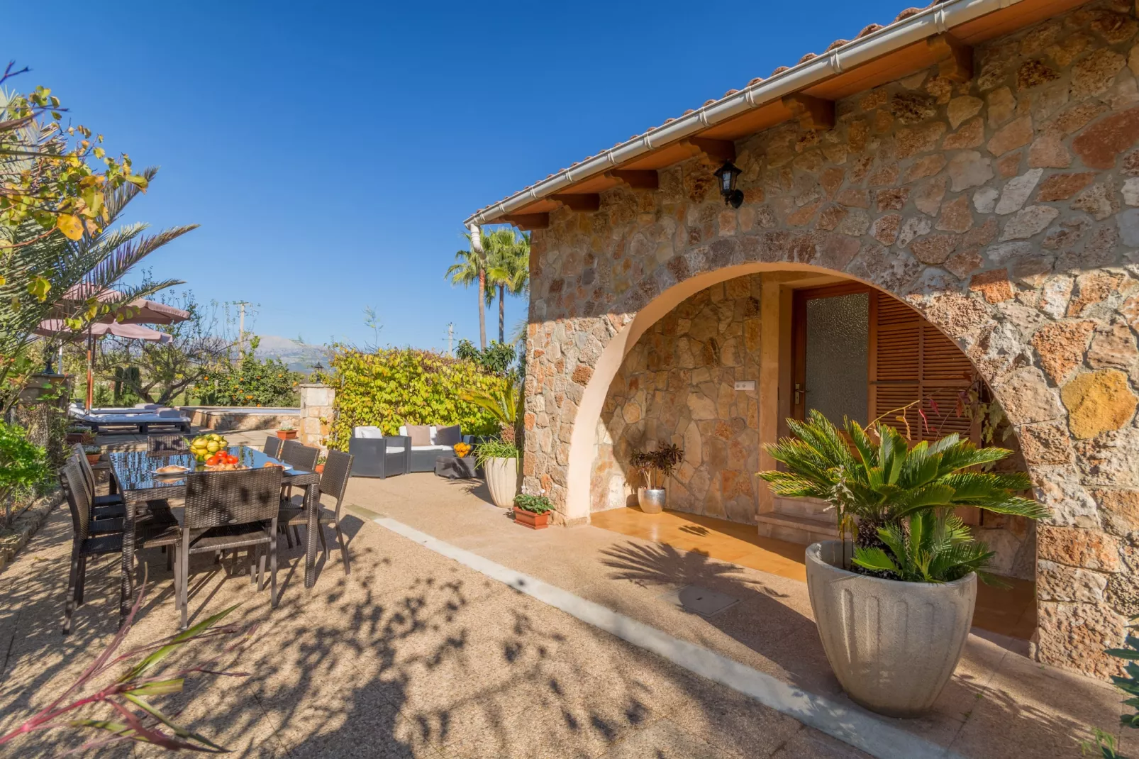 Can Mesquida, Finca 5StarsHome Mallorca-Terrasbalkon