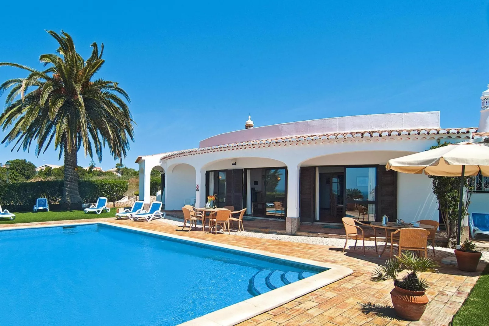 Holiday home in Praia da Luz-Zwembad