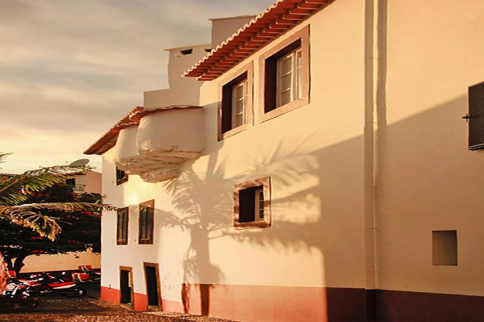 Terraced house Funchal-Buitenkant zomer