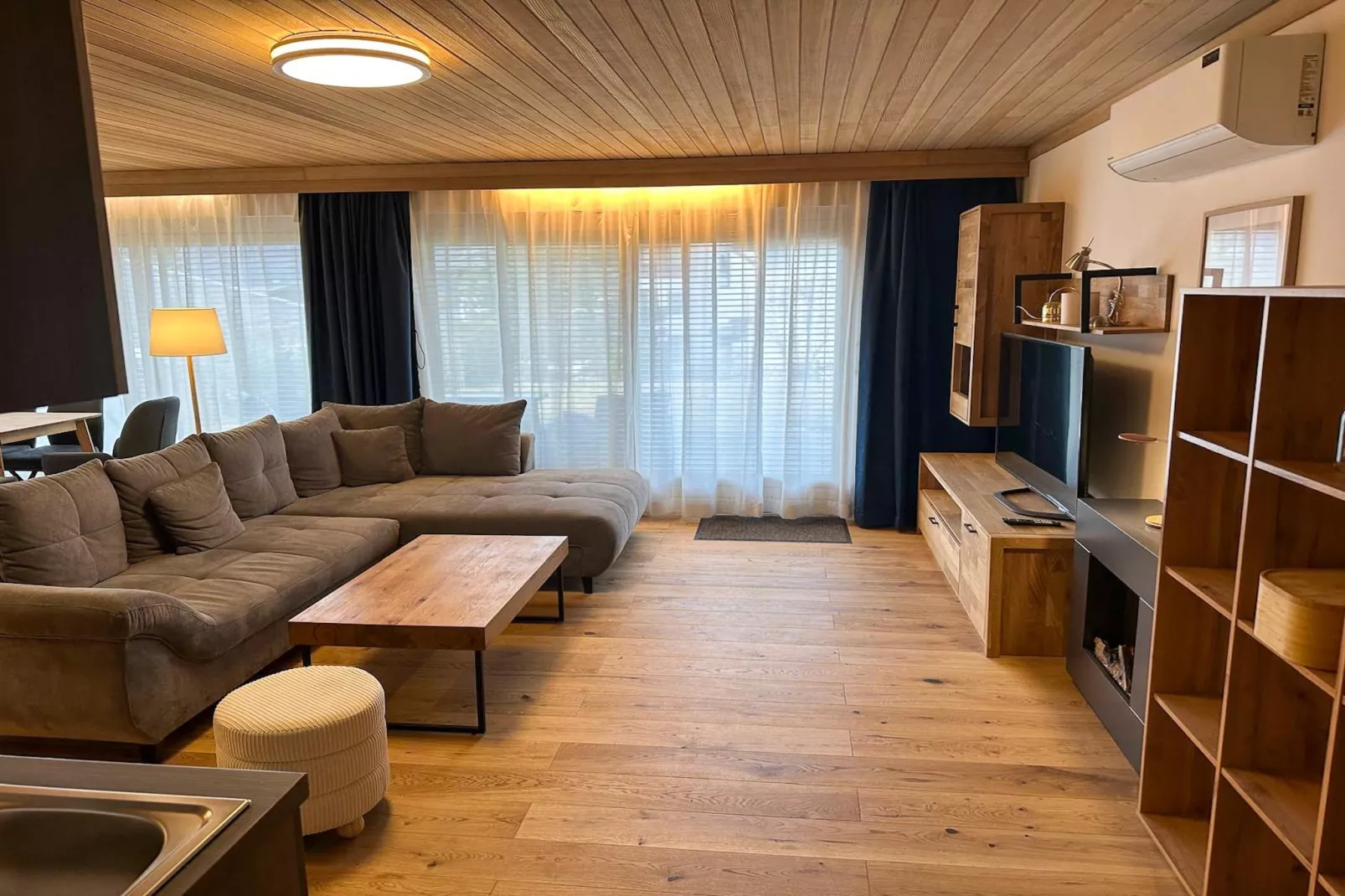 Schönes Apartment in Saalfelden-Pinzgau-Woonkamer