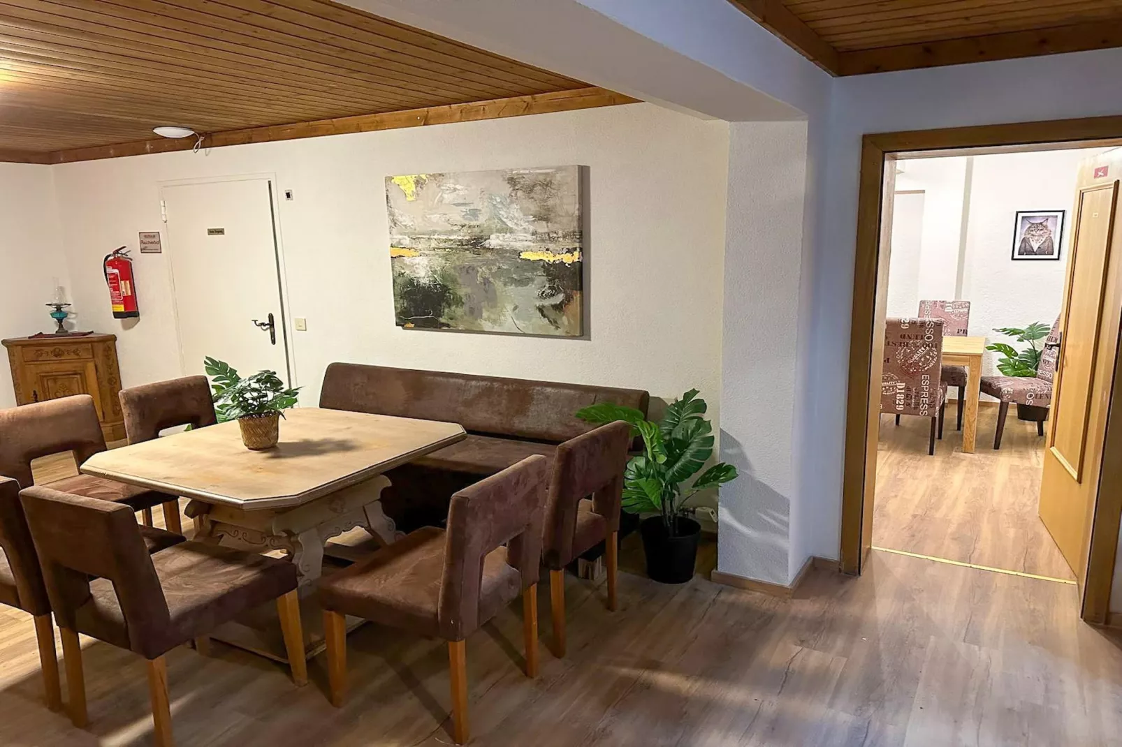 Doppelzimmer in Saalfelden-Pinzgau-Eetkamer