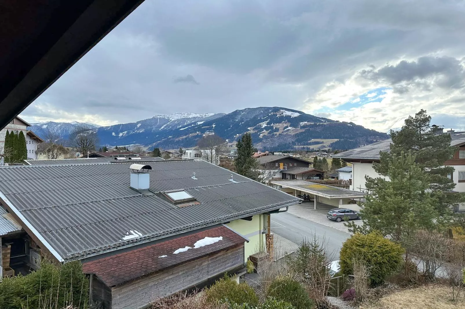 Doppelzimmer in Saalfelden-Pinzgau-Uitzicht zomer