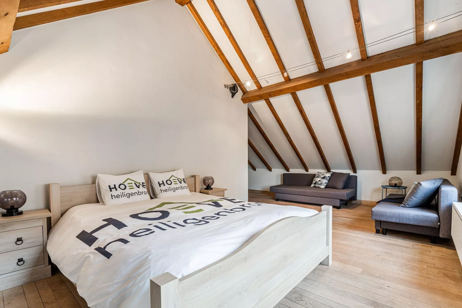 Hoeve Heiligenbron met tweepersoonsstudio-Slaapkamer