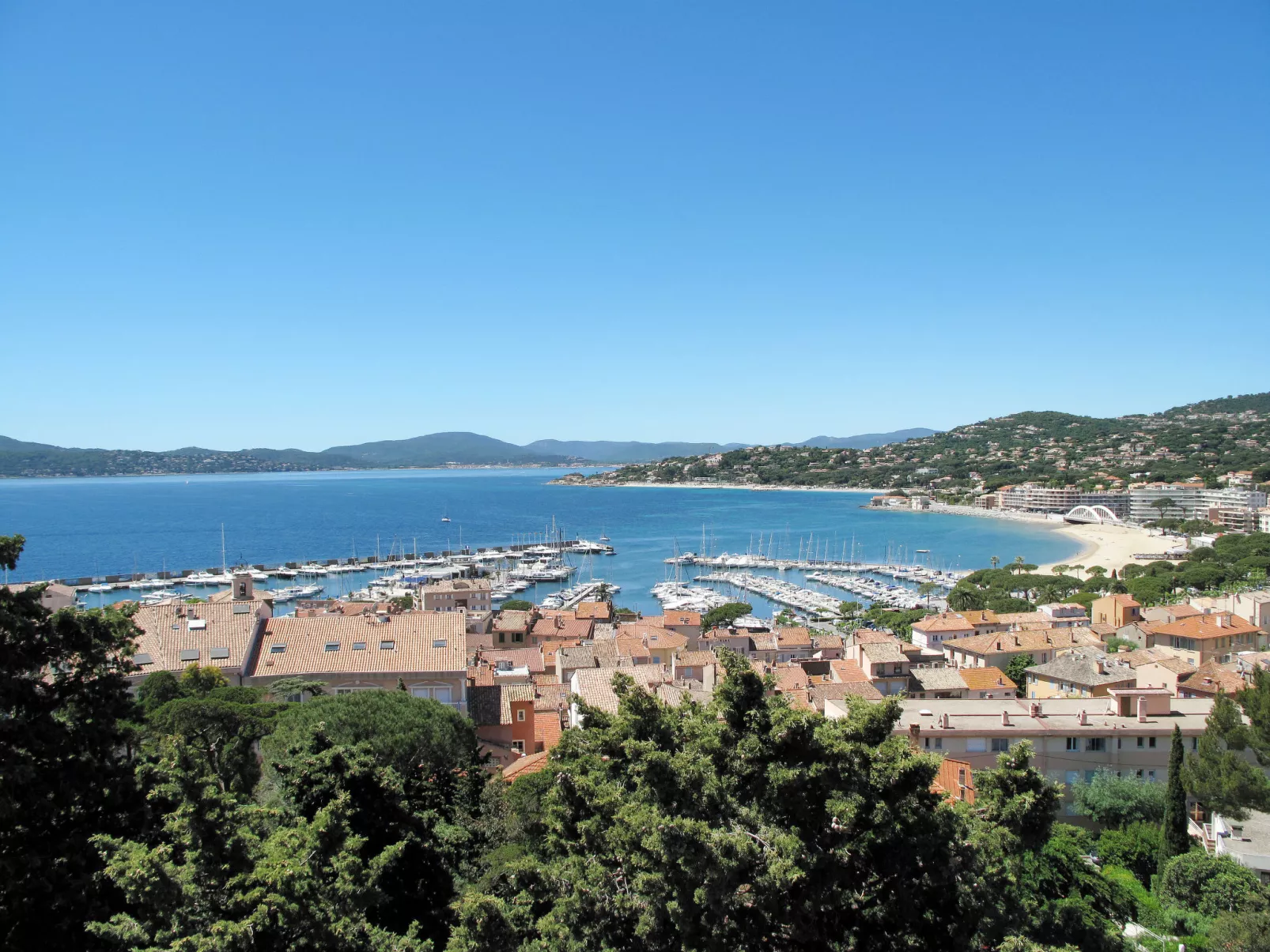 Terra Cotta Beach Front-Omgeving