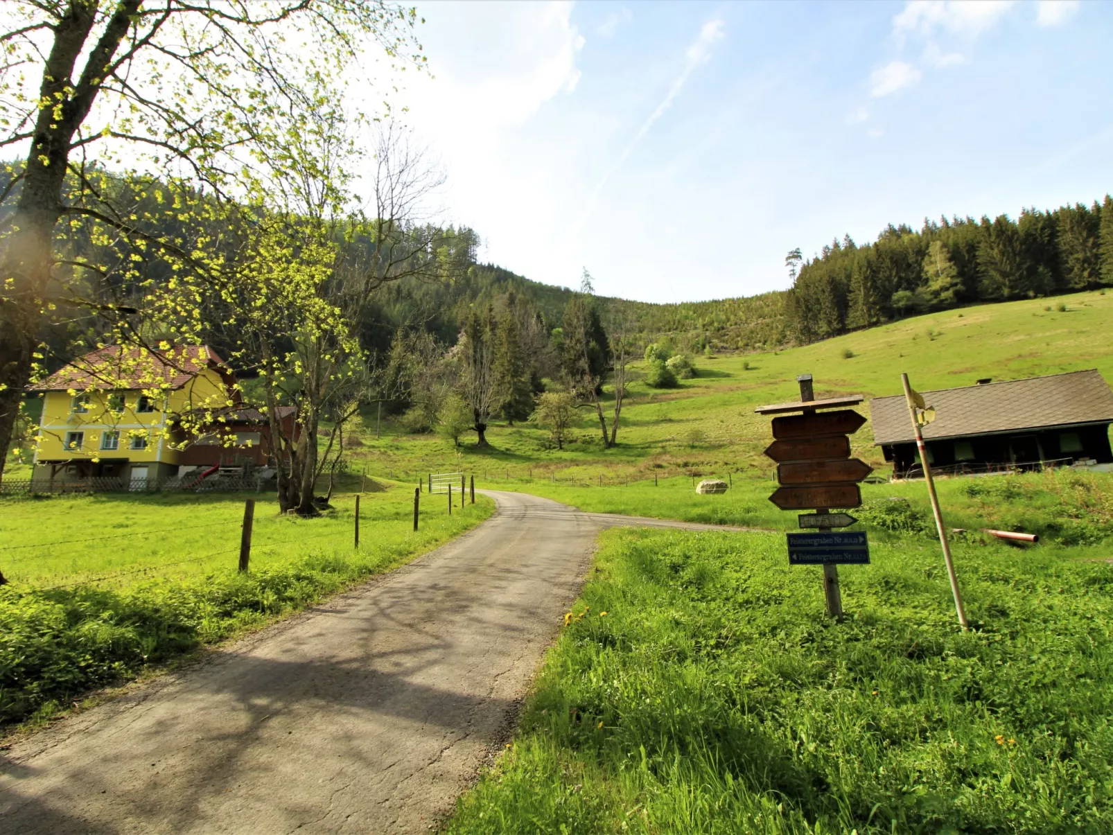 Krechen Alm-Buiten