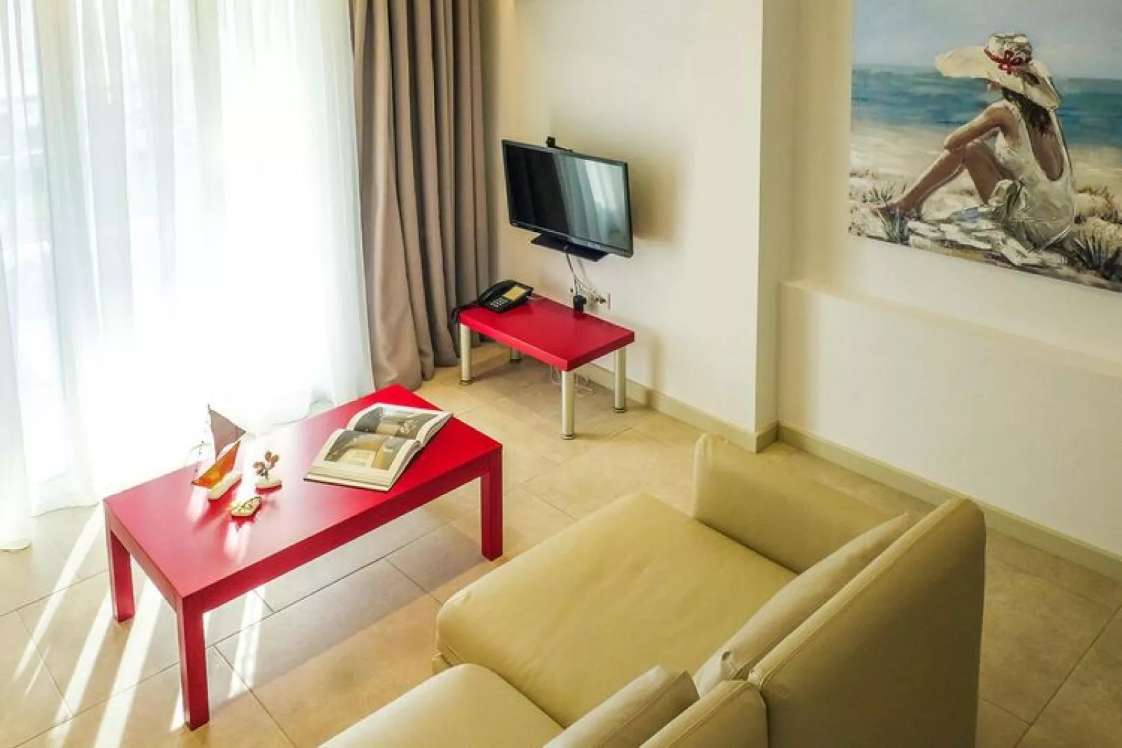 Holiday residence Acrotel Athena Villas, Elia Beach-Maisonette-Woonkamer