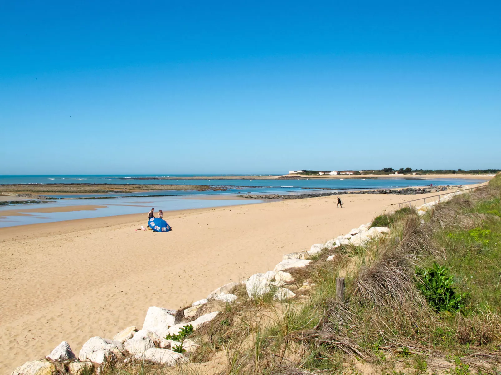 Le Hameau de l'Ile-Omgeving