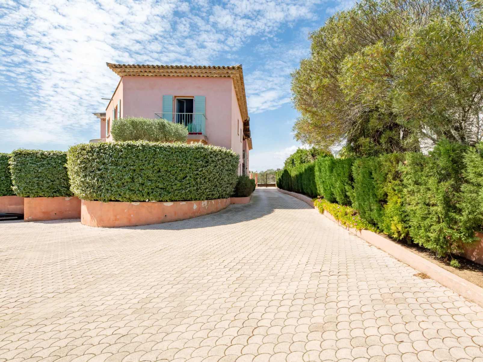 La Bastide-Buiten