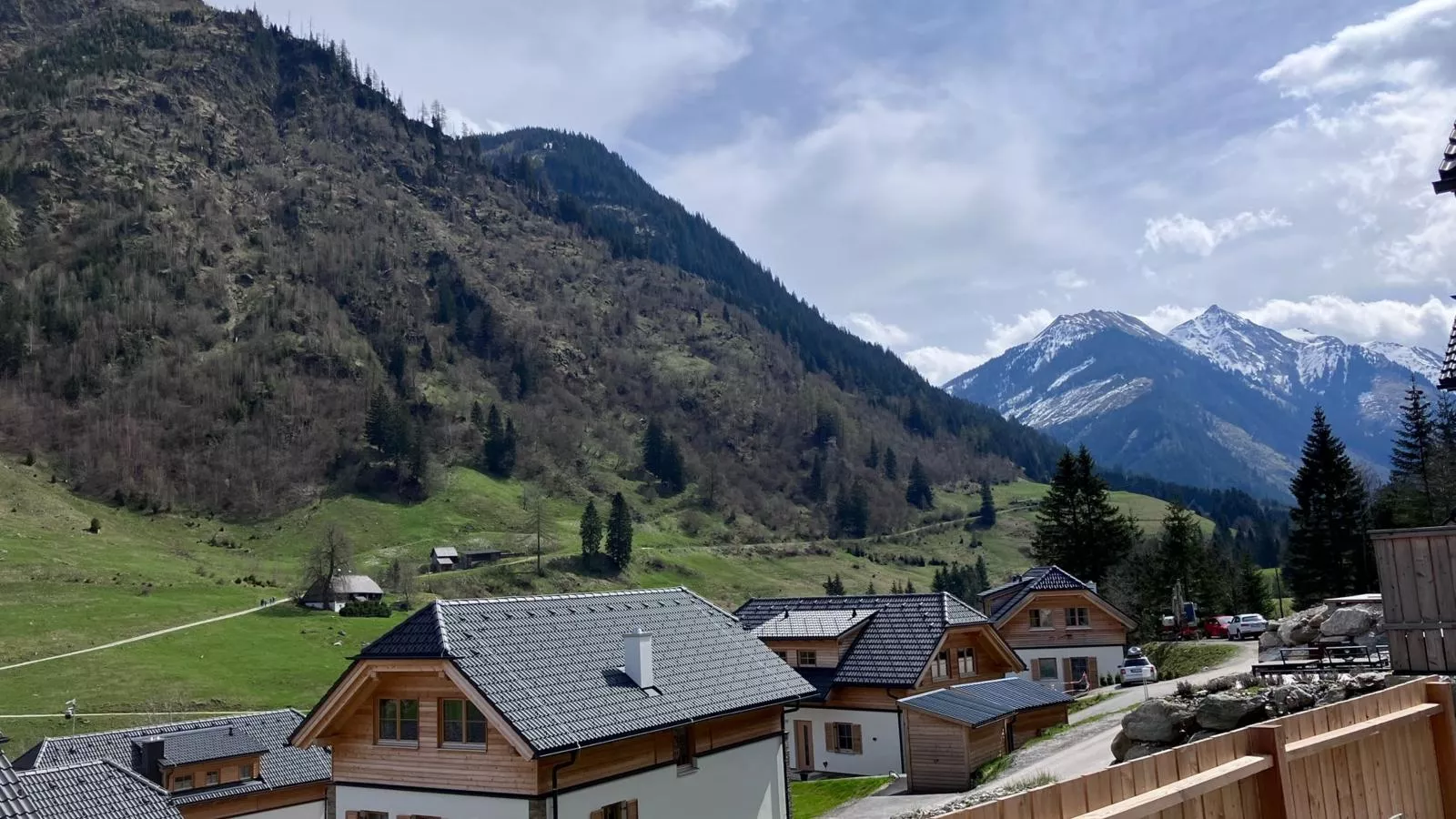 Ahorn Mountainlodge-Uitzicht zomer